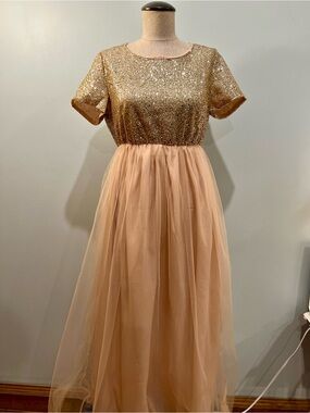 Order Plus Gold Glitter Bodice Tulle Maxi Dress - Champagne Skirt. Size M